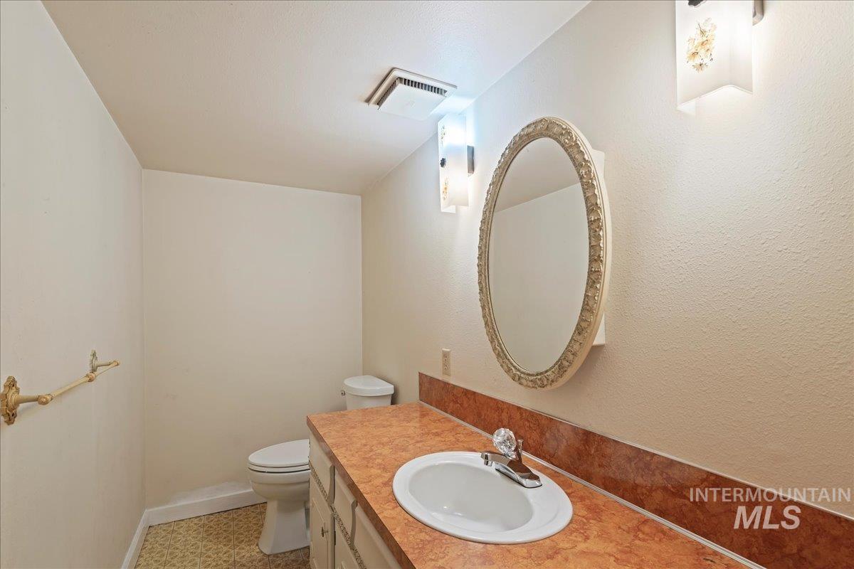 16572 Goodson Rd., Caldwell, Idaho 83607, 4 Bedrooms, 2.5 Bathrooms, Residential For Sale, Price $499,900, 98970302