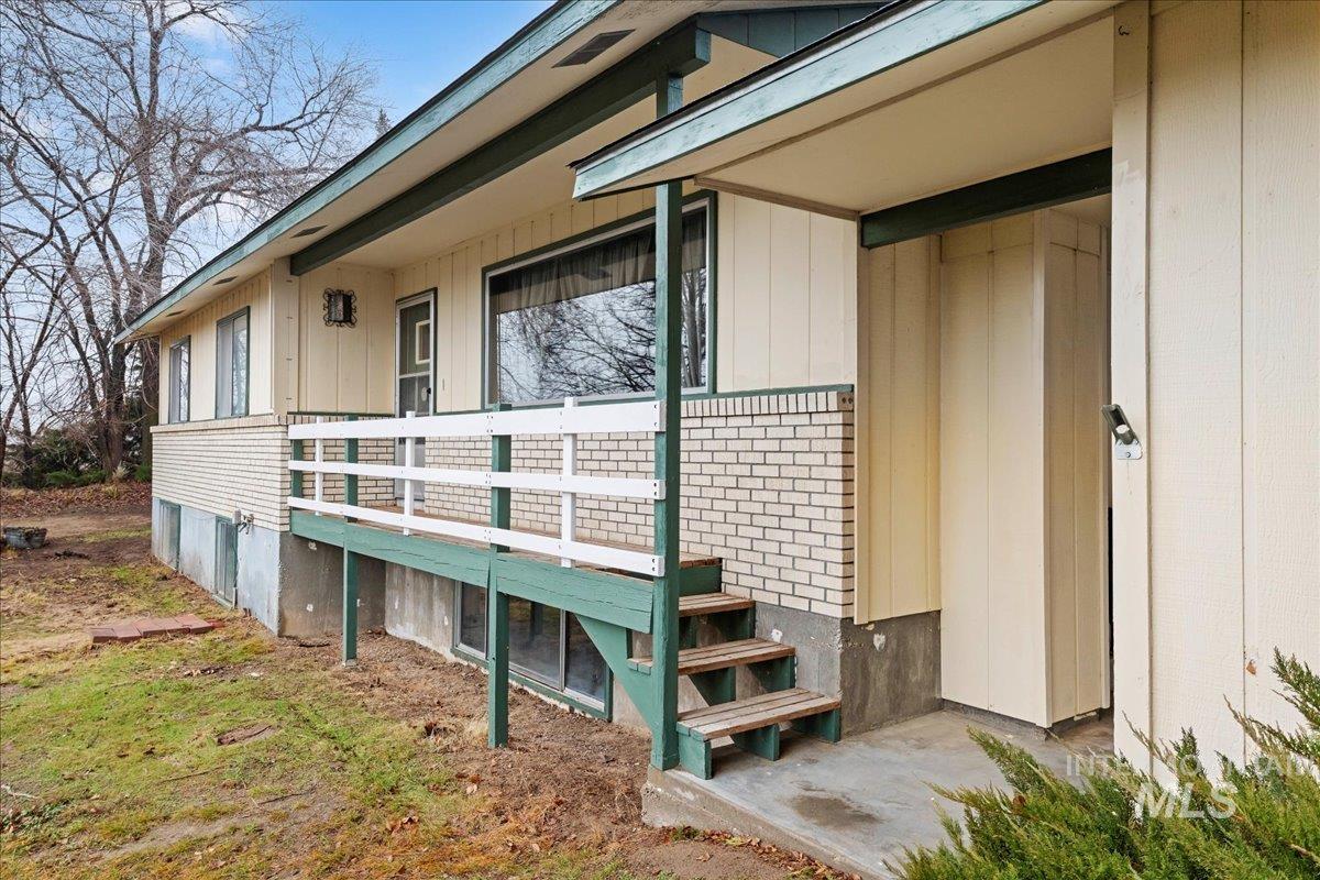 16572 Goodson Rd., Caldwell, Idaho 83607, 4 Bedrooms, 2.5 Bathrooms, Residential For Sale, Price $499,900, 98970302
