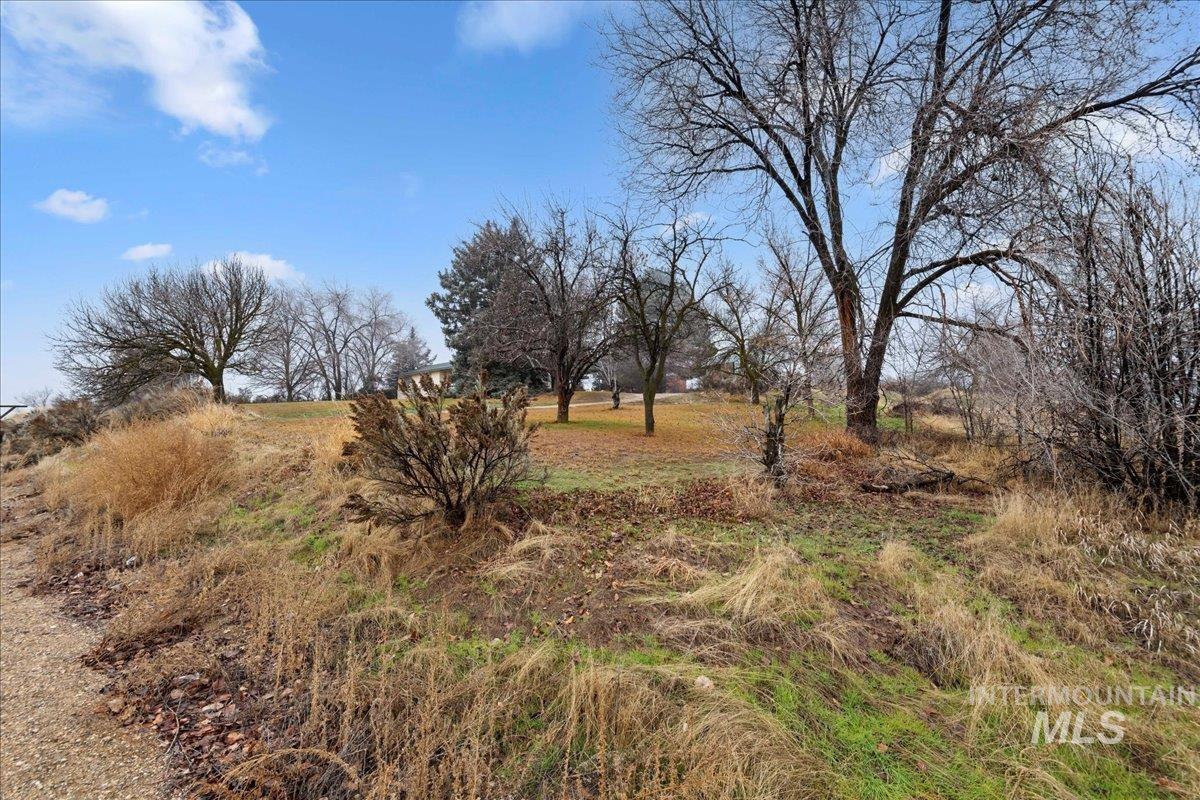 16572 Goodson Rd., Caldwell, Idaho 83607, 4 Bedrooms, 2.5 Bathrooms, Residential For Sale, Price $499,900, 98970302