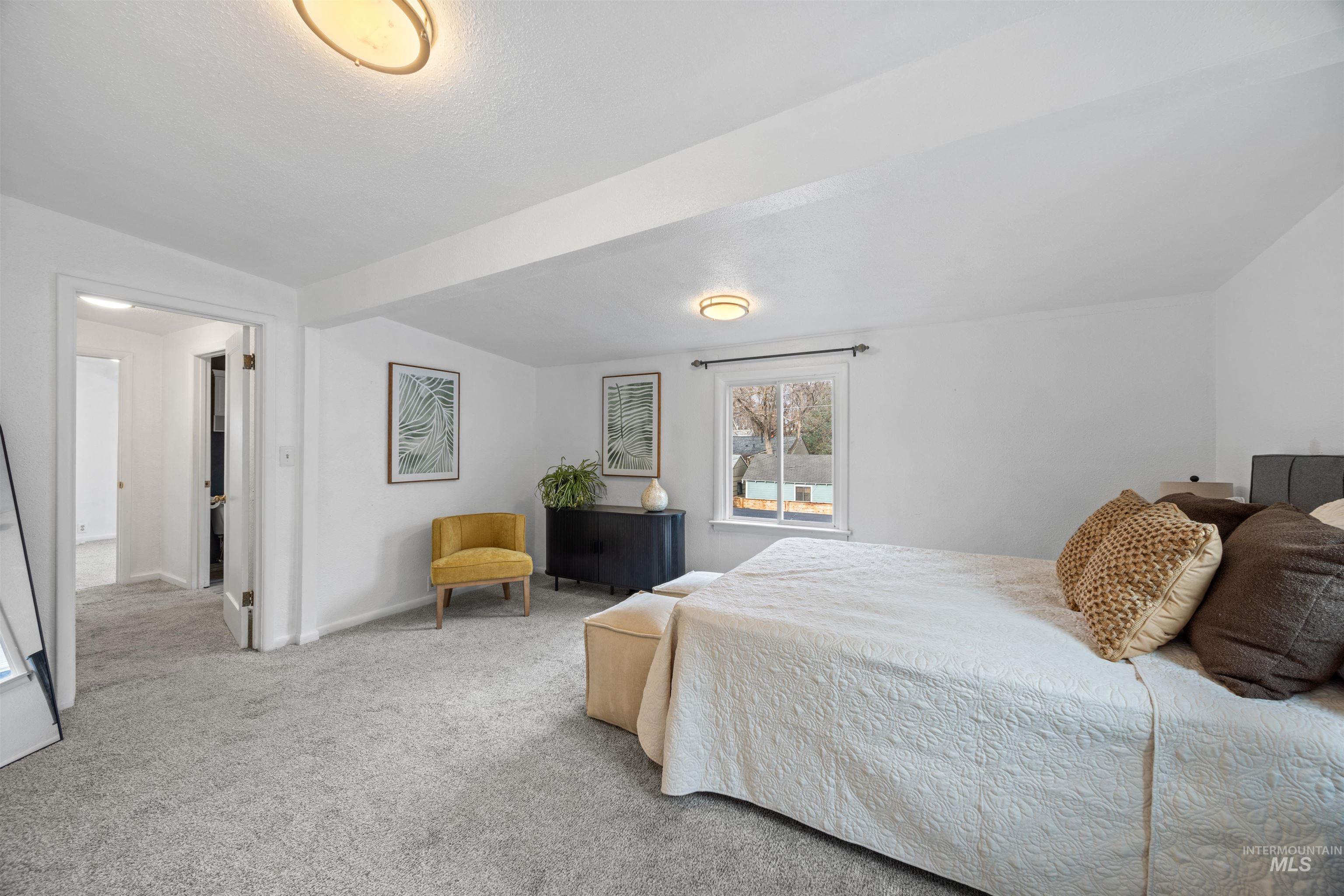 916 E McKinley Street, Boise, Idaho 83712, 5 Bedrooms, 2 Bathrooms, Residential For Sale, Price $799,900, 98970306