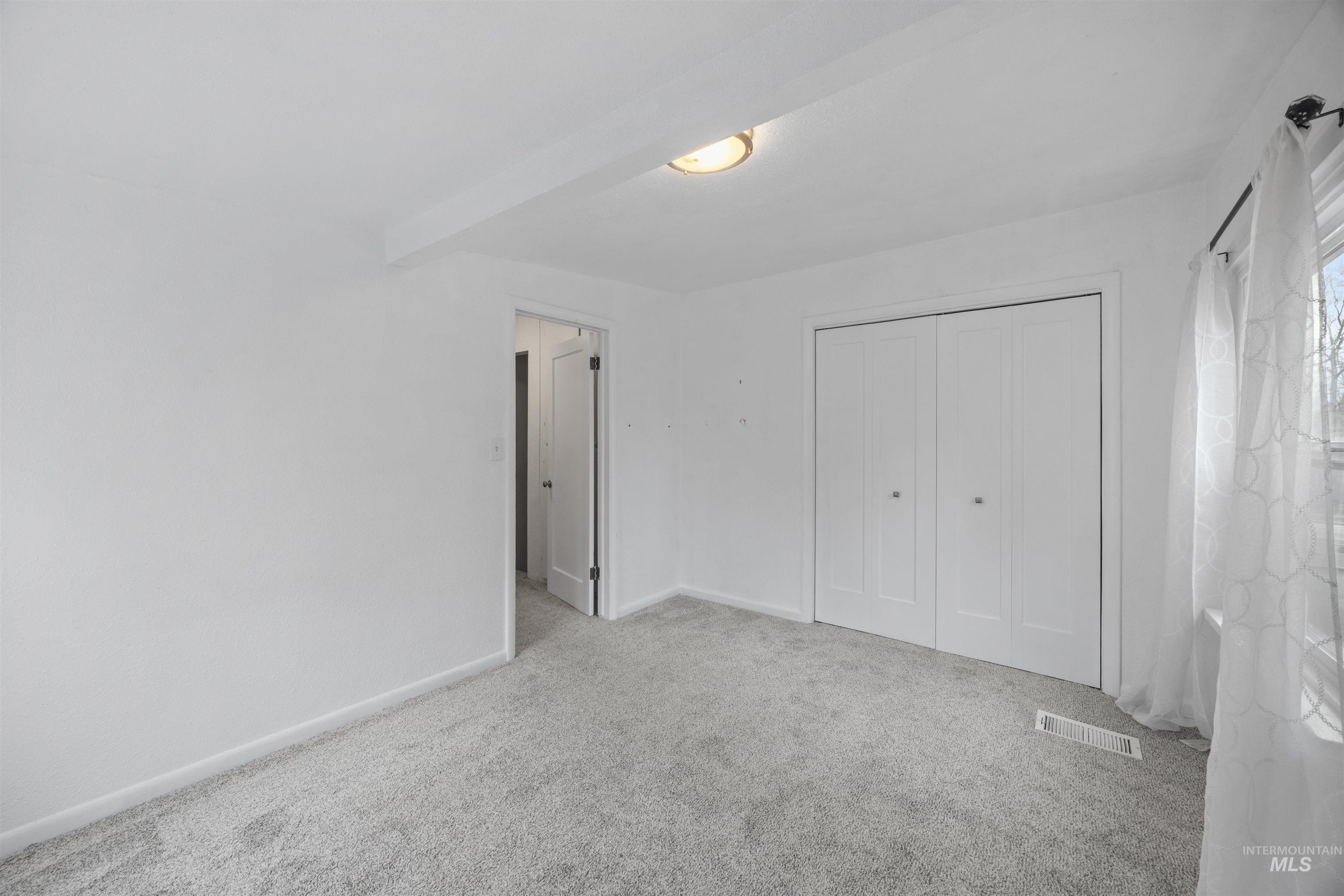 916 E McKinley Street, Boise, Idaho 83712, 5 Bedrooms, 2 Bathrooms, Residential For Sale, Price $799,900, 98970306