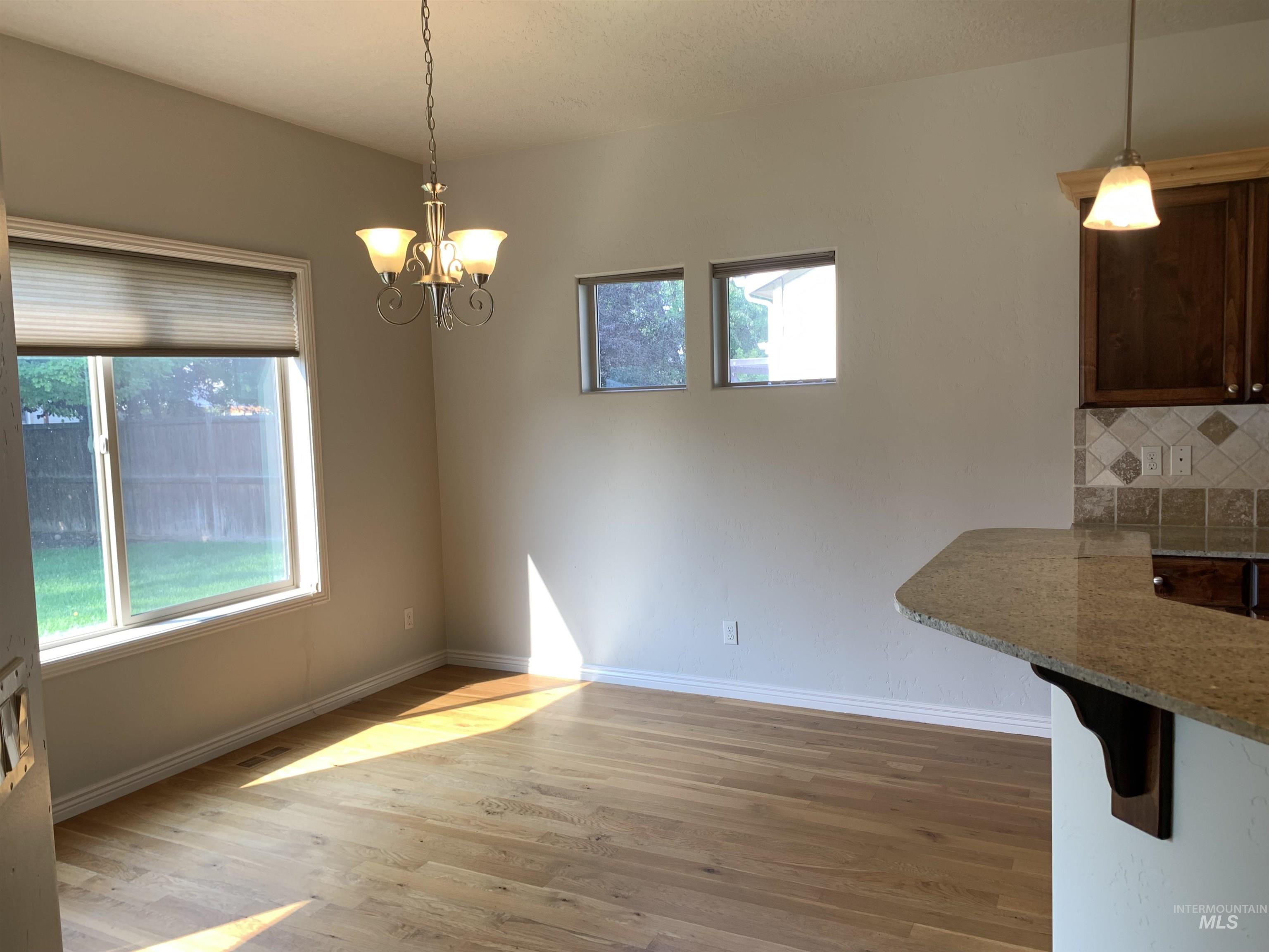 687 W Laughton, Meridian, Idaho 83646, 4 Bedrooms, 2.5 Bathrooms, Residential For Sale, Price $529,900,MLS 98970310