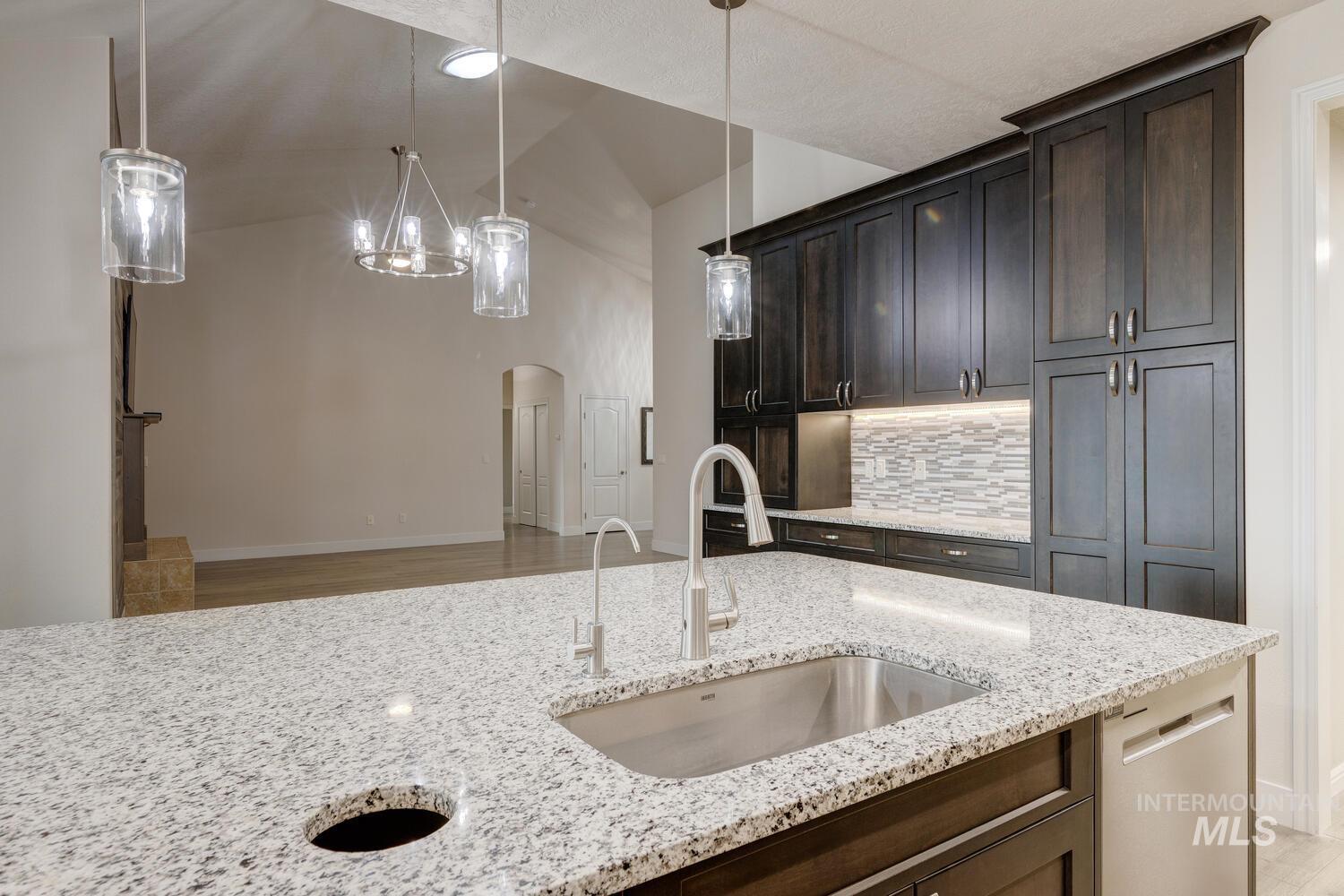 3029 NW 3rd St, Meridian, Idaho 83646, 4 Bedrooms, 4 Bathrooms, Residential For Sale, Price $819,000,MLS 98970311