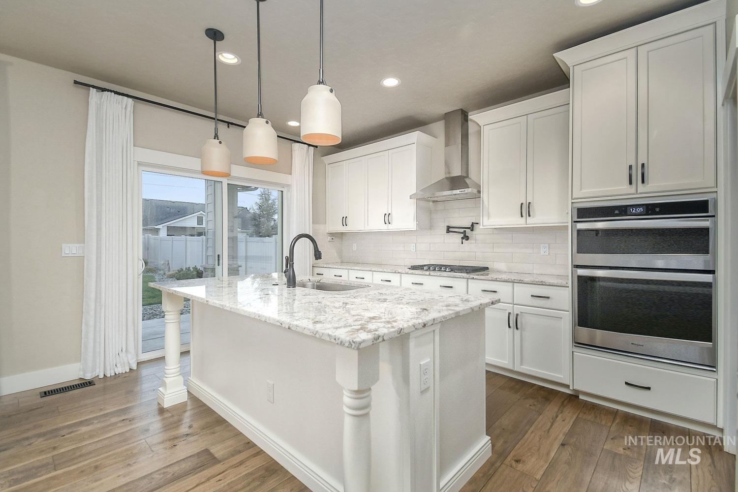 5771 W Daphne Dr, Meridian, Idaho 83646, 4 Bedrooms, 3 Bathrooms, Residential For Sale, Price $579,900,MLS 98970313