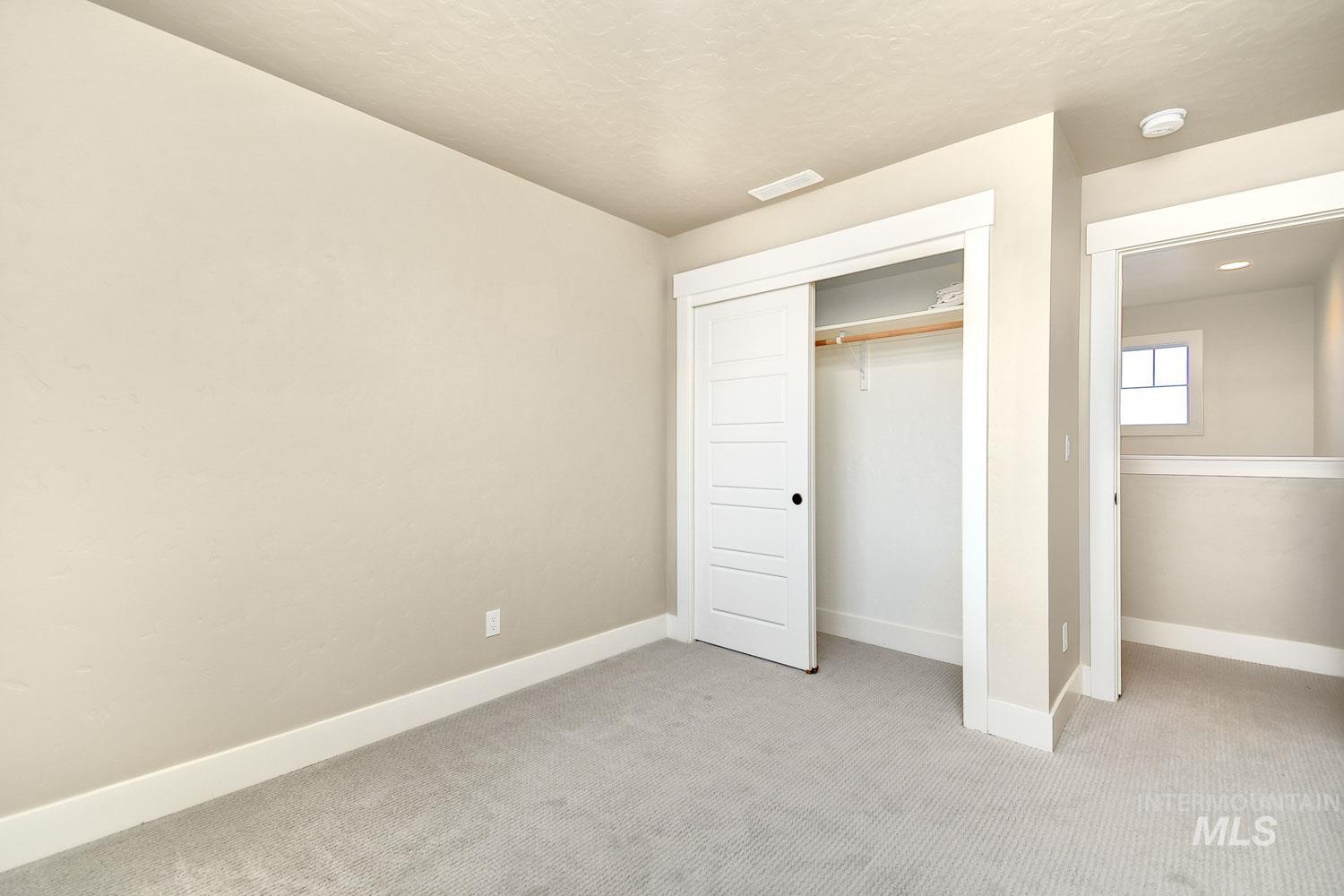 5771 W Daphne Dr, Meridian, Idaho 83646, 4 Bedrooms, 3 Bathrooms, Residential For Sale, Price $579,900,MLS 98970313