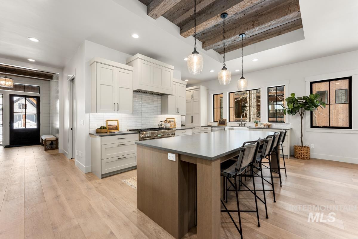 68 Ponderosa Ridge Court, Donnelly, Idaho 83615, 3 Bedrooms, 3.5 Bathrooms, Residential For Sale, Price $2,399,000,MLS 98970319