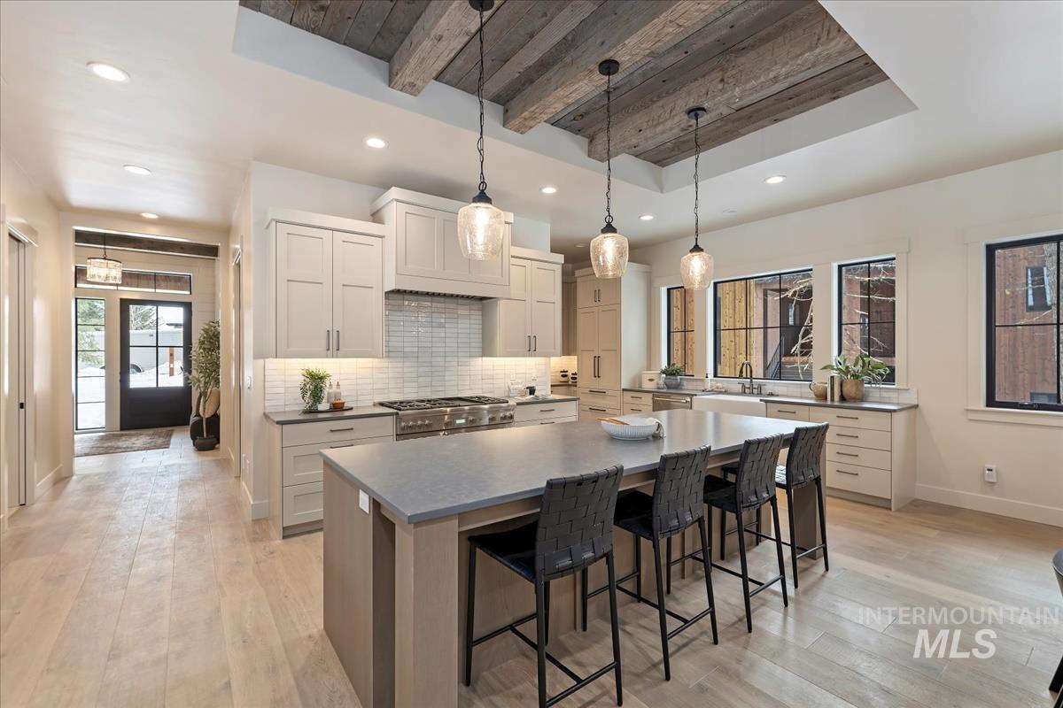 68 Ponderosa Ridge Court, Donnelly, Idaho 83615, 3 Bedrooms, 3.5 Bathrooms, Residential For Sale, Price $2,399,000, 98970319