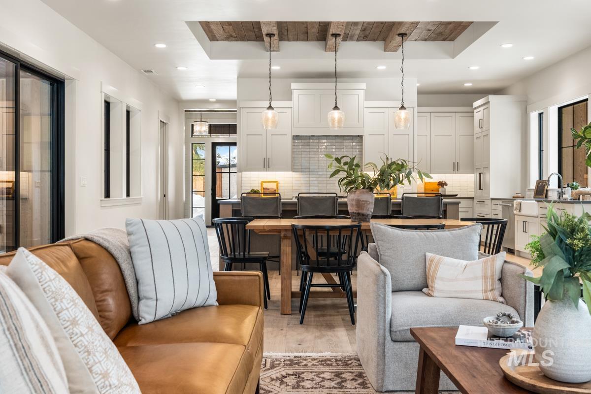 68 Ponderosa Ridge Court, Donnelly, Idaho 83615, 3 Bedrooms, 3.5 Bathrooms, Residential For Sale, Price $2,399,000,MLS 98970319