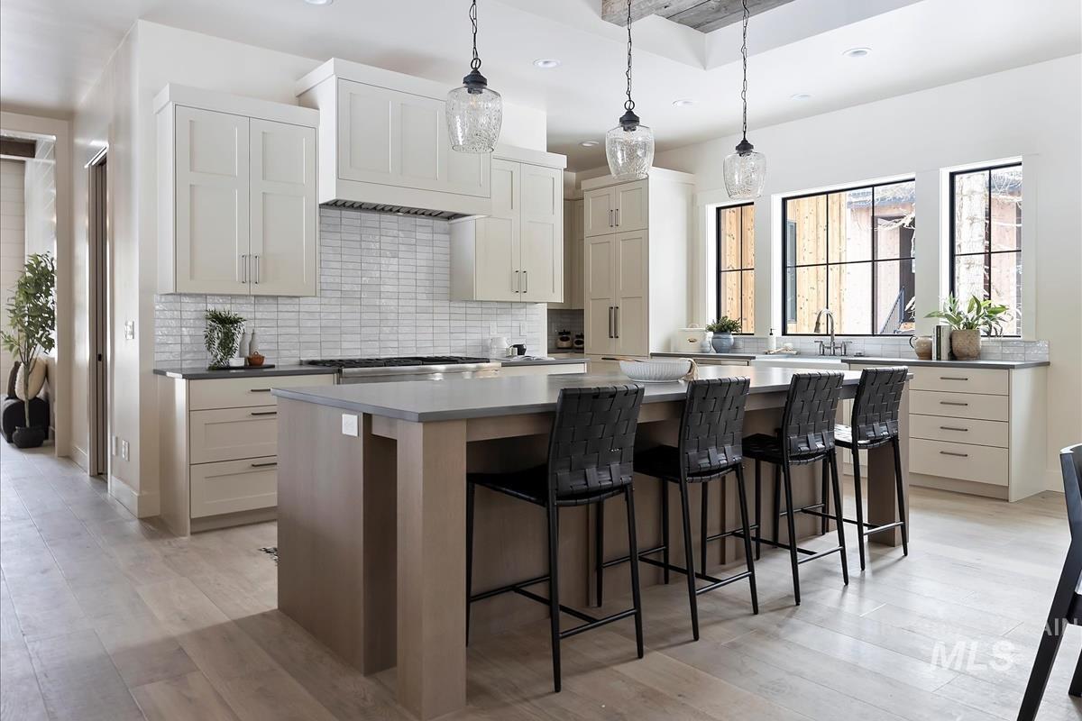 68 Ponderosa Ridge Court, Donnelly, Idaho 83615, 3 Bedrooms, 3.5 Bathrooms, Residential For Sale, Price $2,399,000, 98970319