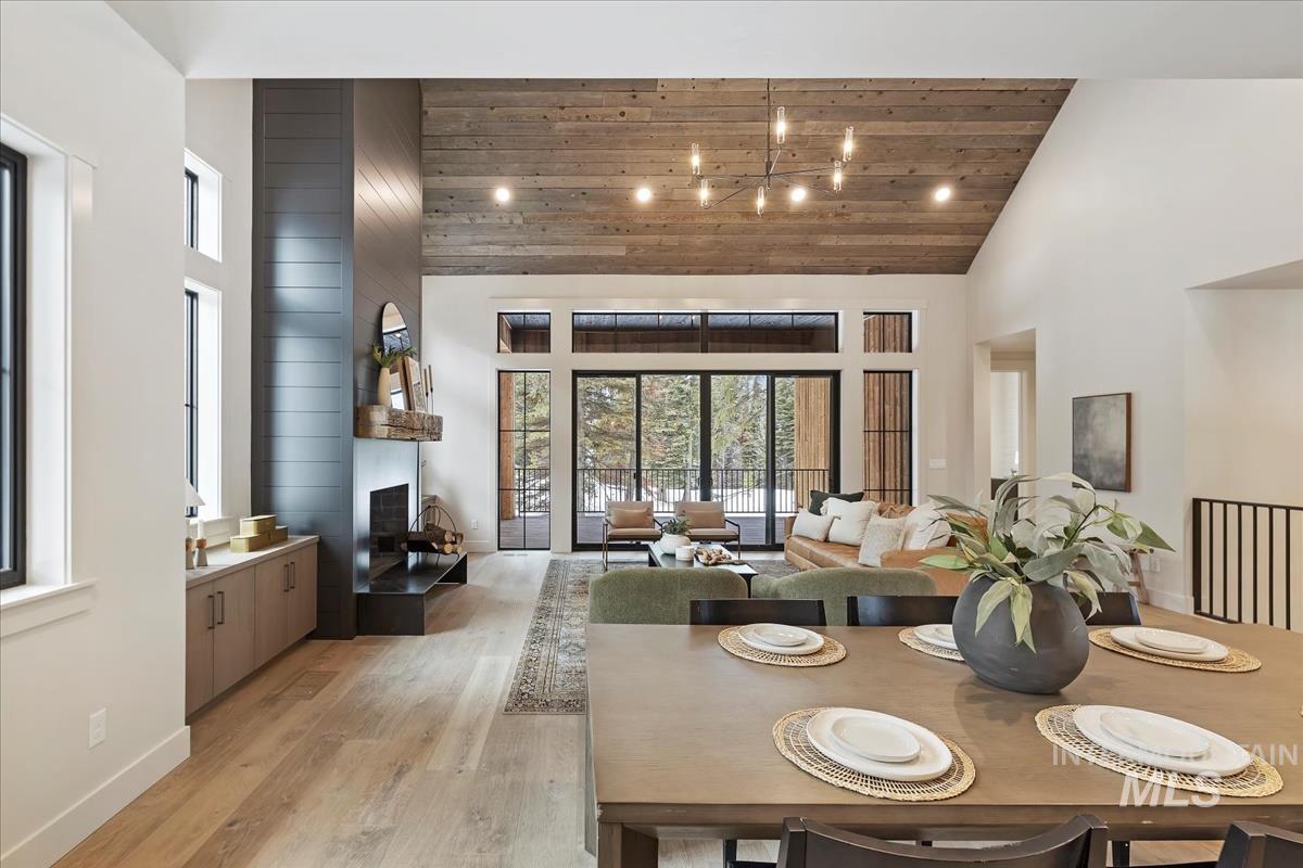 68 Ponderosa Ridge Court, Donnelly, Idaho 83615, 3 Bedrooms, 3.5 Bathrooms, Residential For Sale, Price $2,399,000, 98970319