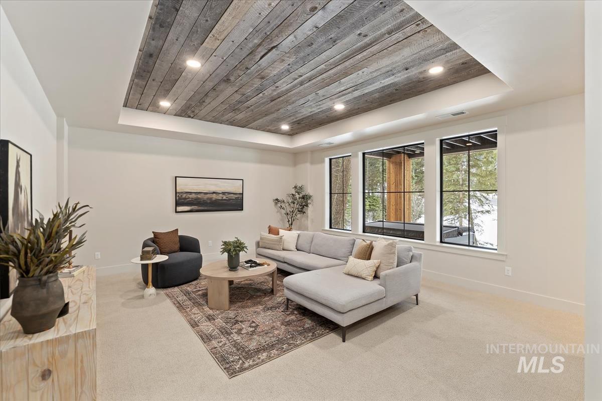 68 Ponderosa Ridge Court, Donnelly, Idaho 83615, 3 Bedrooms, 3.5 Bathrooms, Residential For Sale, Price $2,399,000, 98970319