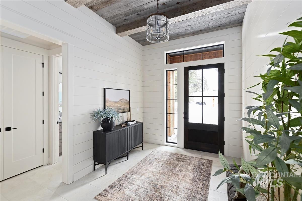 68 Ponderosa Ridge Court, Donnelly, Idaho 83615, 3 Bedrooms, 3.5 Bathrooms, Residential For Sale, Price $2,399,000, 98970319