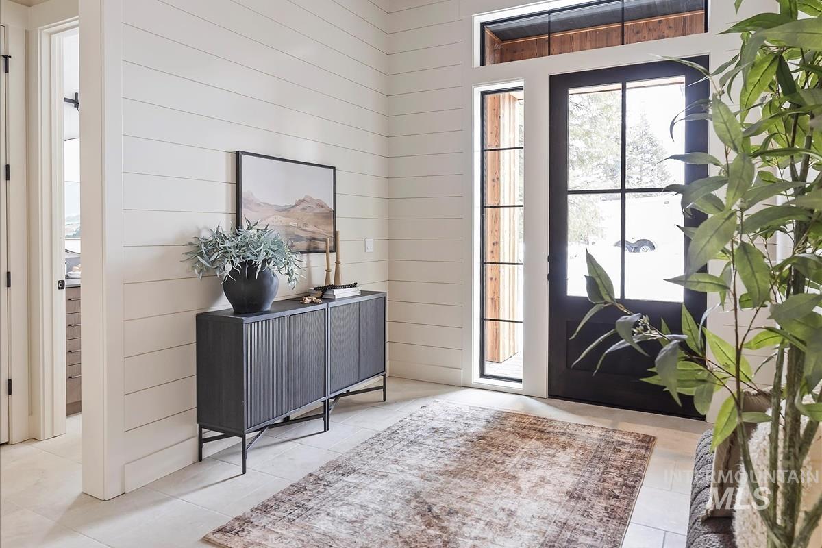 68 Ponderosa Ridge Court, Donnelly, Idaho 83615, 3 Bedrooms, 3.5 Bathrooms, Residential For Sale, Price $2,399,000, 98970319