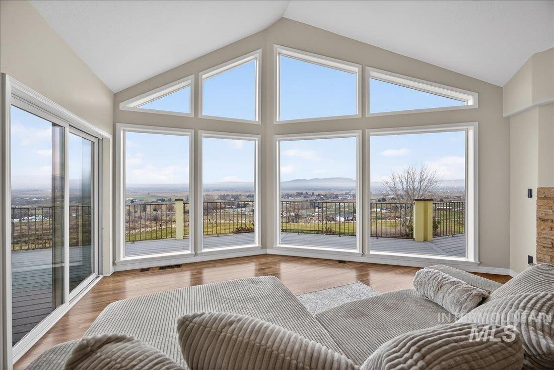 3640 Bishop Road, Emmett, Idaho 83617-8609, 5 Bedrooms, 5 Bathrooms, Residential For Sale, Price $2,300,000, 98970321