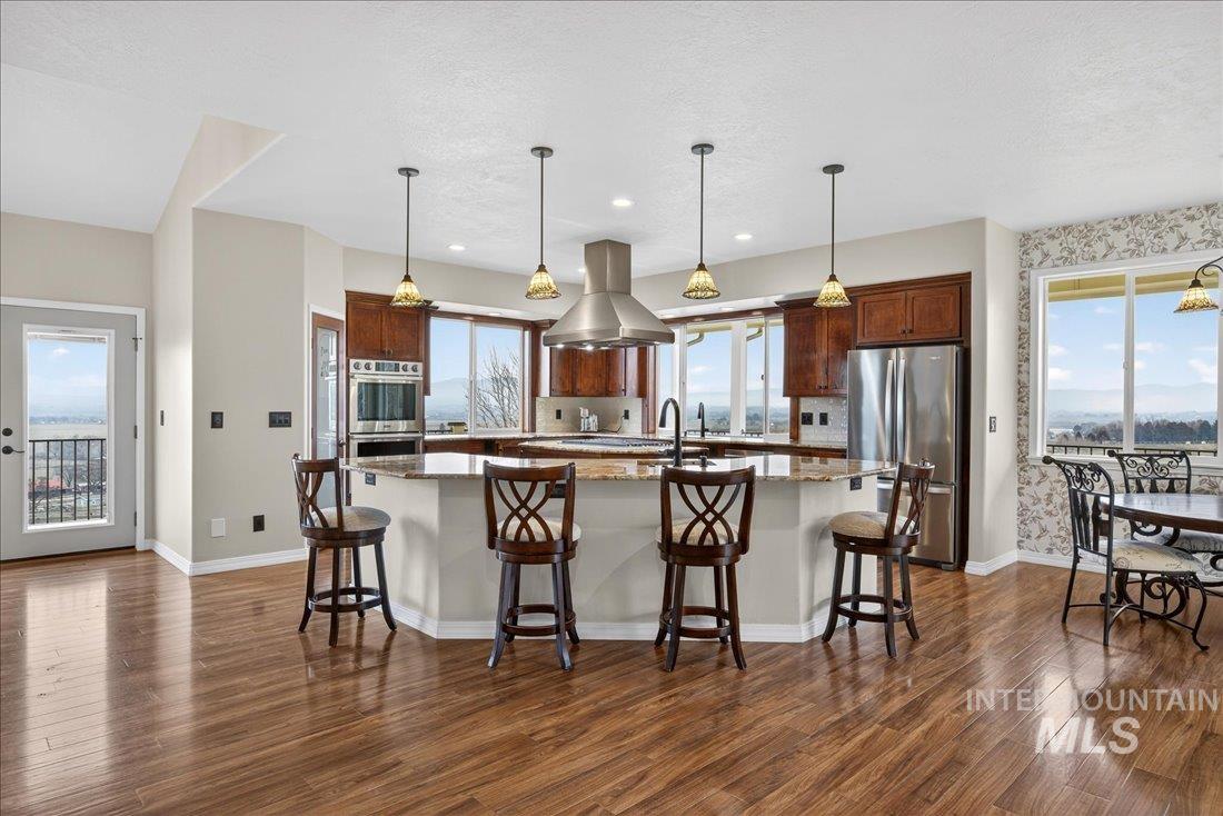 3640 Bishop Road, Emmett, Idaho 83617-8609, 5 Bedrooms, 5 Bathrooms, Residential For Sale, Price $2,300,000, 98970321