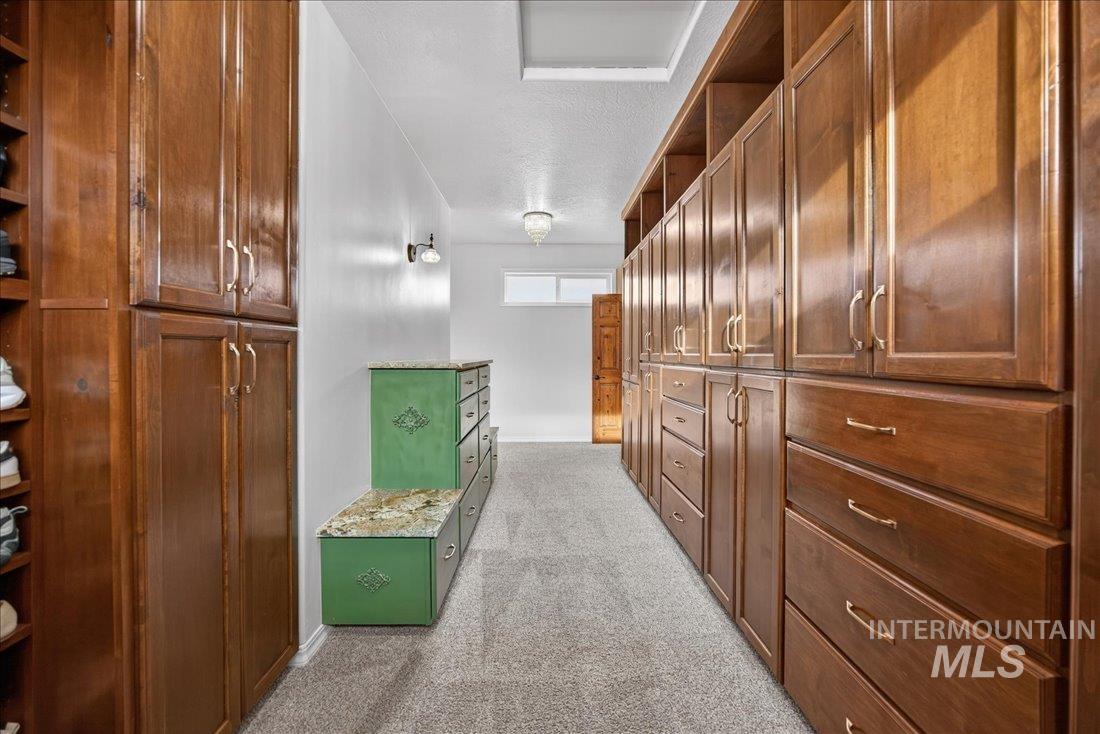 3640 Bishop Road, Emmett, Idaho 83617-8609, 5 Bedrooms, 5 Bathrooms, Residential For Sale, Price $2,300,000, 98970321