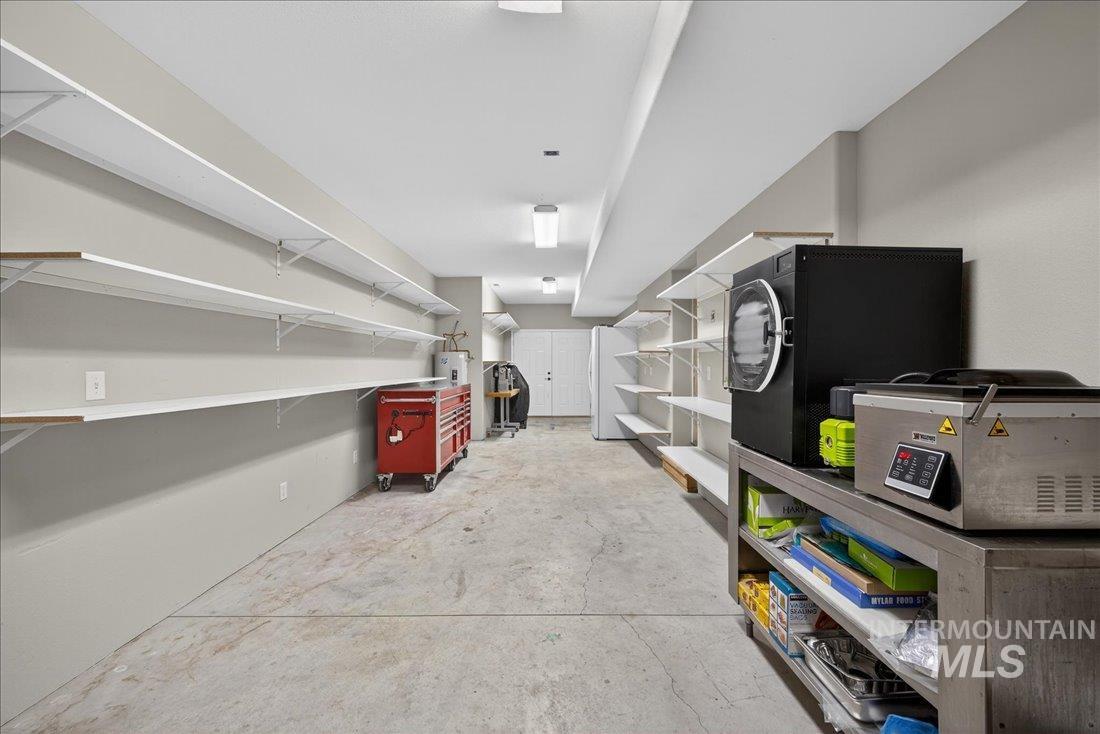 3640 Bishop Road, Emmett, Idaho 83617-8609, 5 Bedrooms, 5 Bathrooms, Residential For Sale, Price $2,300,000,MLS 98970321