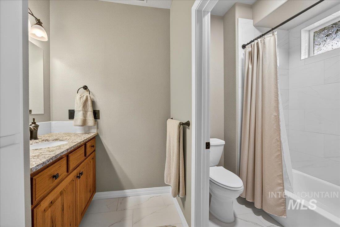 3640 Bishop Road, Emmett, Idaho 83617-8609, 5 Bedrooms, 5 Bathrooms, Residential For Sale, Price $2,300,000, 98970321