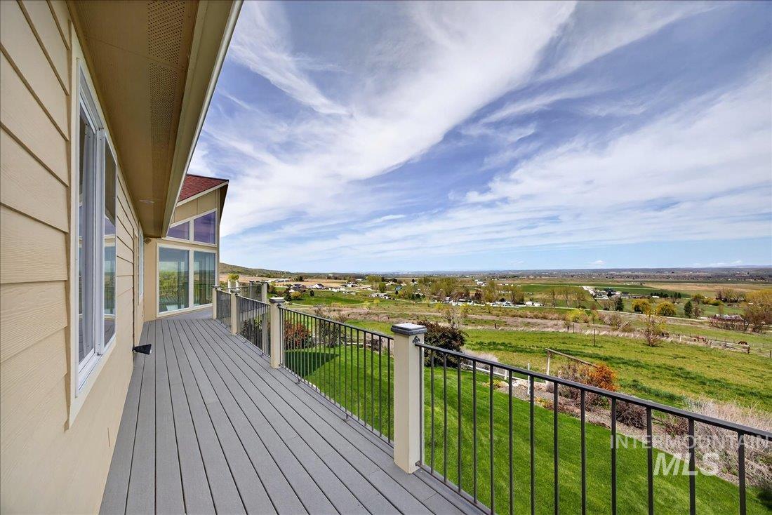 3640 Bishop Road, Emmett, Idaho 83617-8609, 5 Bedrooms, 5 Bathrooms, Residential For Sale, Price $2,300,000,MLS 98970321