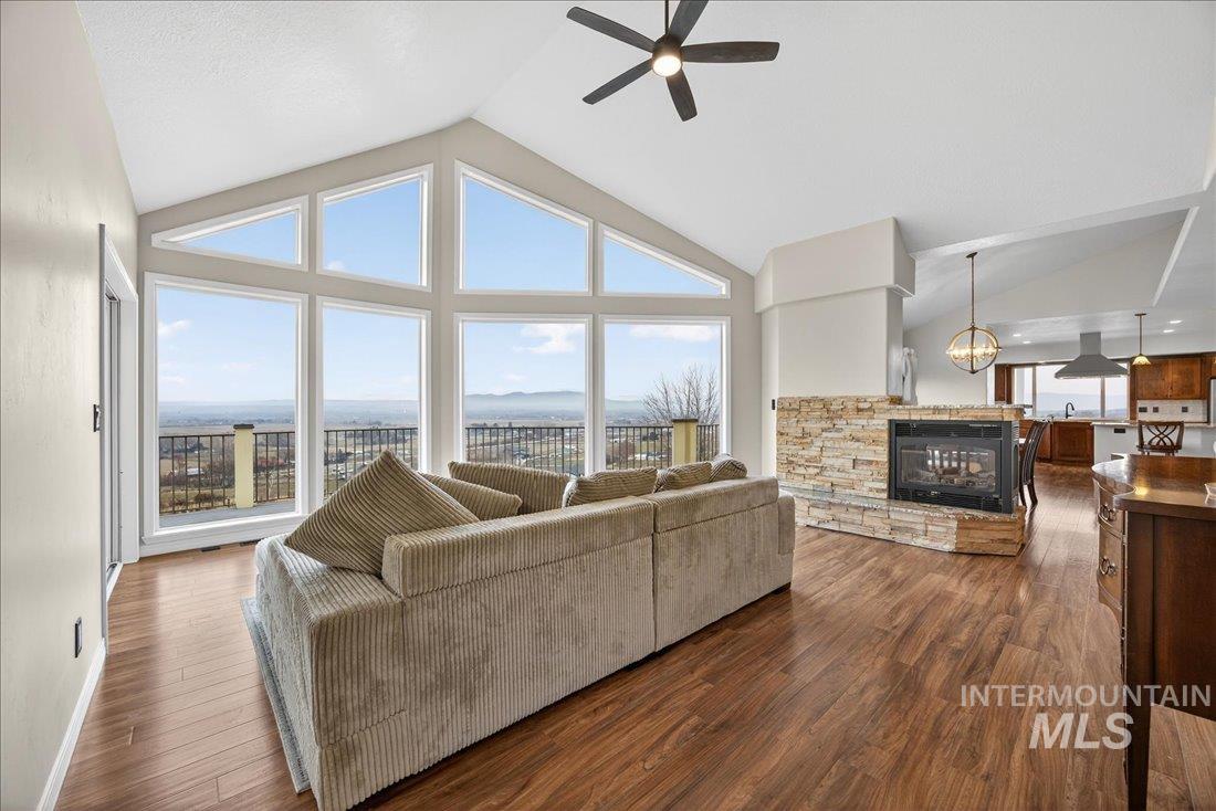 3640 Bishop Road, Emmett, Idaho 83617-8609, 5 Bedrooms, 5 Bathrooms, Residential For Sale, Price $2,300,000,MLS 98970321