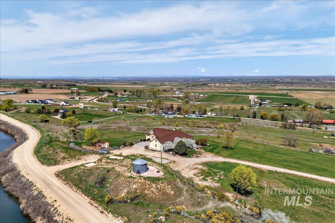 3640 Bishop Road, Emmett, Idaho 83617-8609, 5 Bedrooms, 5 Bathrooms, Residential For Sale, Price $2,300,000,MLS 98970321