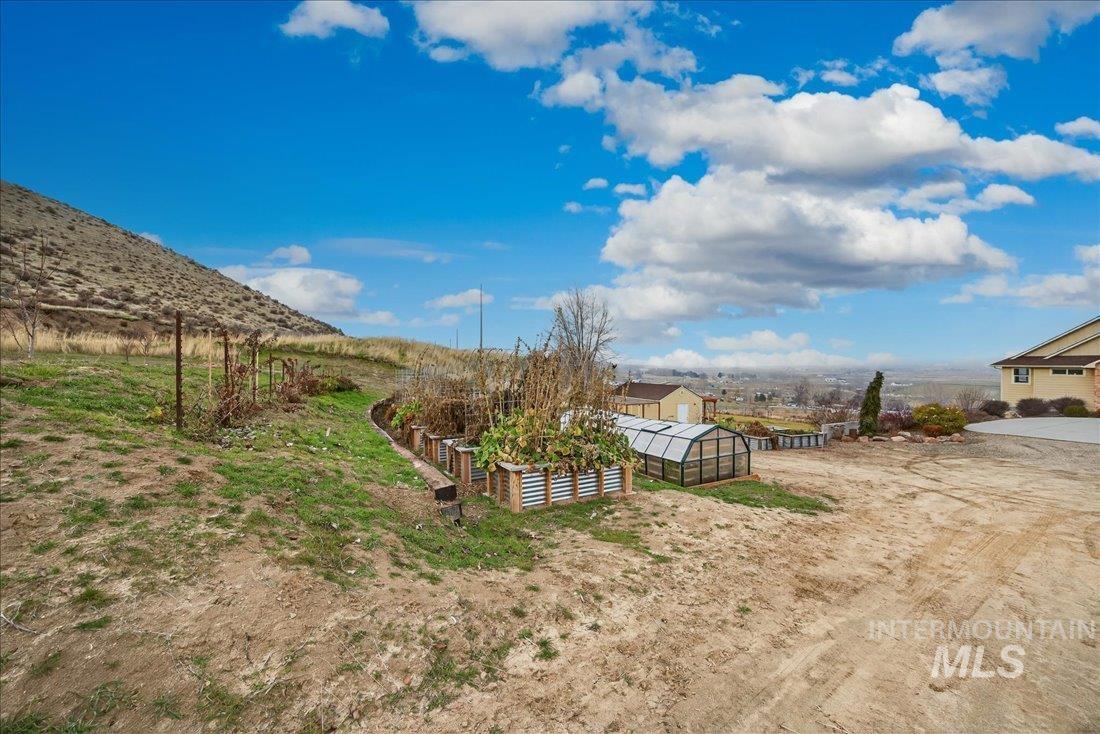 3640 Bishop Road, Emmett, Idaho 83617-8609, 5 Bedrooms, 5 Bathrooms, Residential For Sale, Price $2,300,000, 98970321