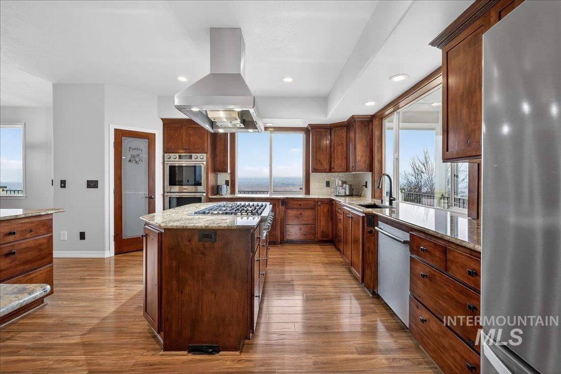 3640 Bishop Road, Emmett, Idaho 83617-8609, 5 Bedrooms, 5 Bathrooms, Residential For Sale, Price $2,300,000,MLS 98970321