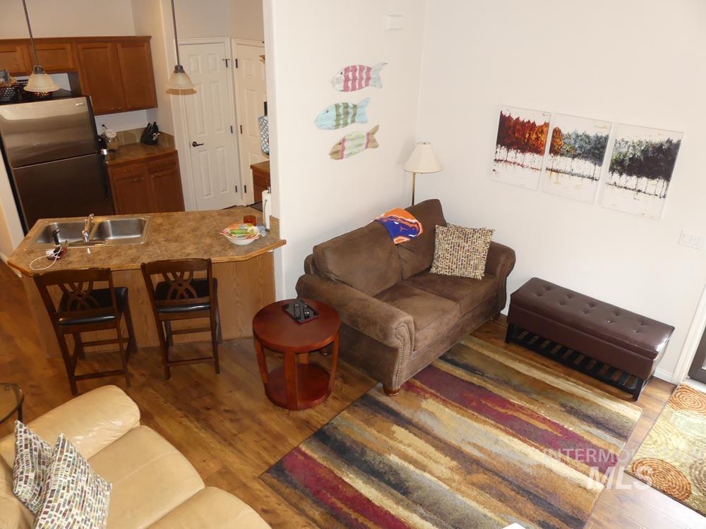 24 Mangum Dr Unit # 1, Donnelly, Idaho 83615, 3 Bedrooms, 2 Bathrooms, Residential For Sale, Price $379,900,MLS 98970322