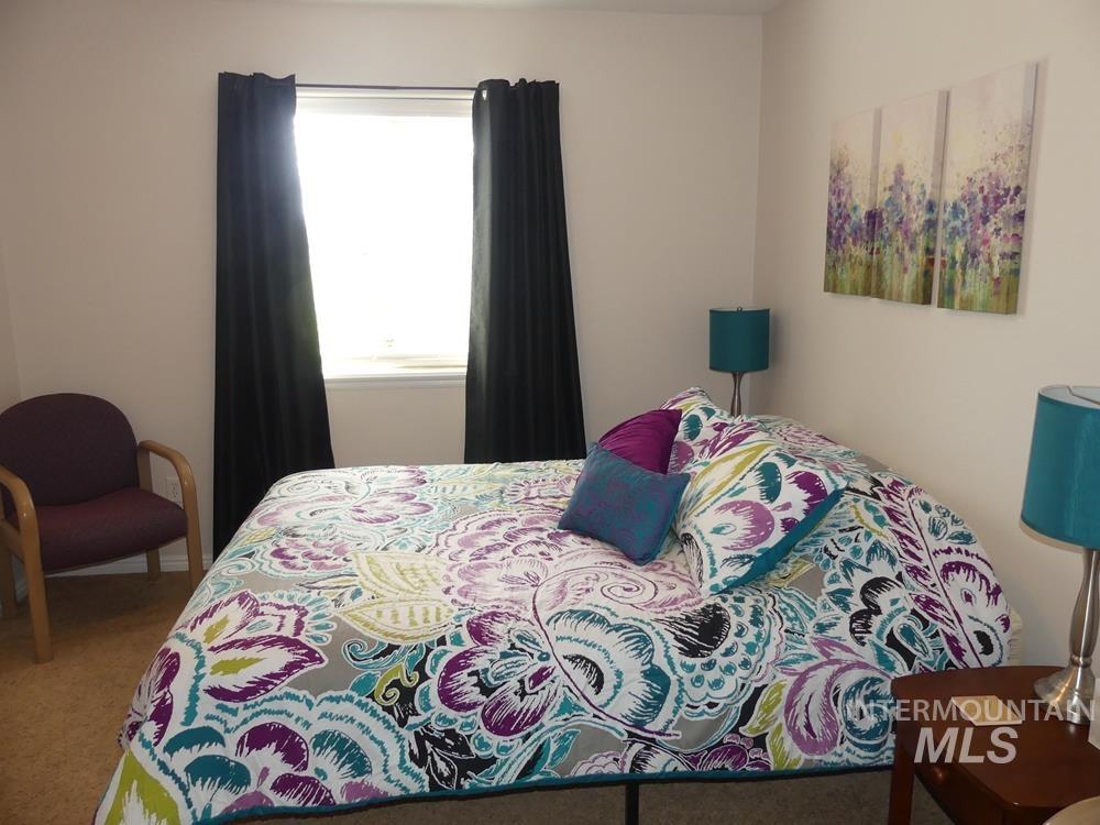 24 Mangum Dr Unit # 1, Donnelly, Idaho 83615, 3 Bedrooms, 2 Bathrooms, Residential For Sale, Price $379,900,MLS 98970322