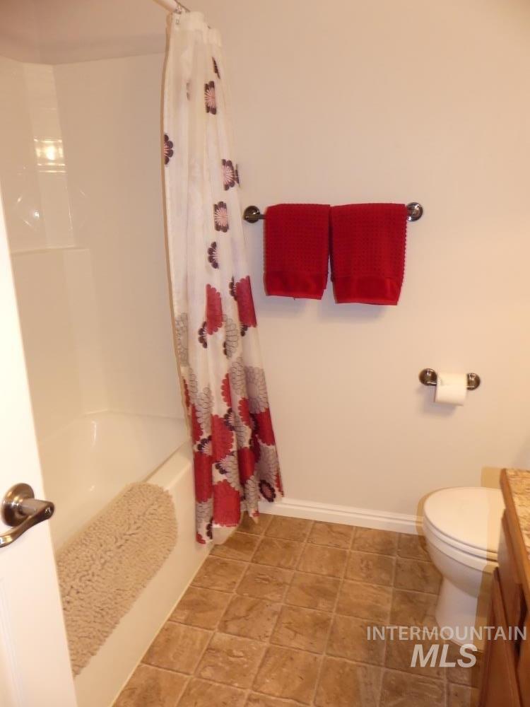 24 Mangum Dr Unit # 1, Donnelly, Idaho 83615, 3 Bedrooms, 2 Bathrooms, Residential For Sale, Price $379,900,MLS 98970322