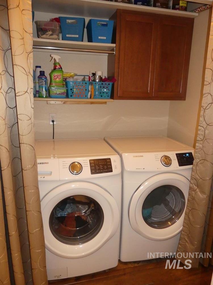 24 Mangum Dr Unit # 1, Donnelly, Idaho 83615, 3 Bedrooms, 2 Bathrooms, Residential For Sale, Price $379,900,MLS 98970322