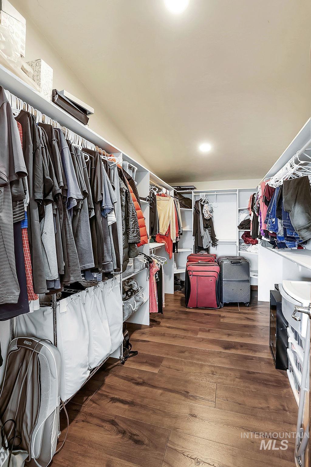 13100 Farm To Market Road, Donnelly, Idaho 83615, 3 Bedrooms, 2 Bathrooms, Residential For Sale, Price $1,279,000, 98970324