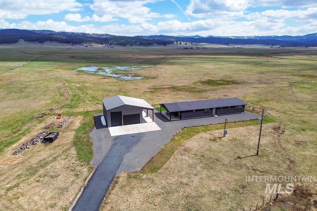 13100 Farm To Market Road, Donnelly, Idaho 83615, 3 Bedrooms, 2 Bathrooms, Residential For Sale, Price $1,279,000, 98970324