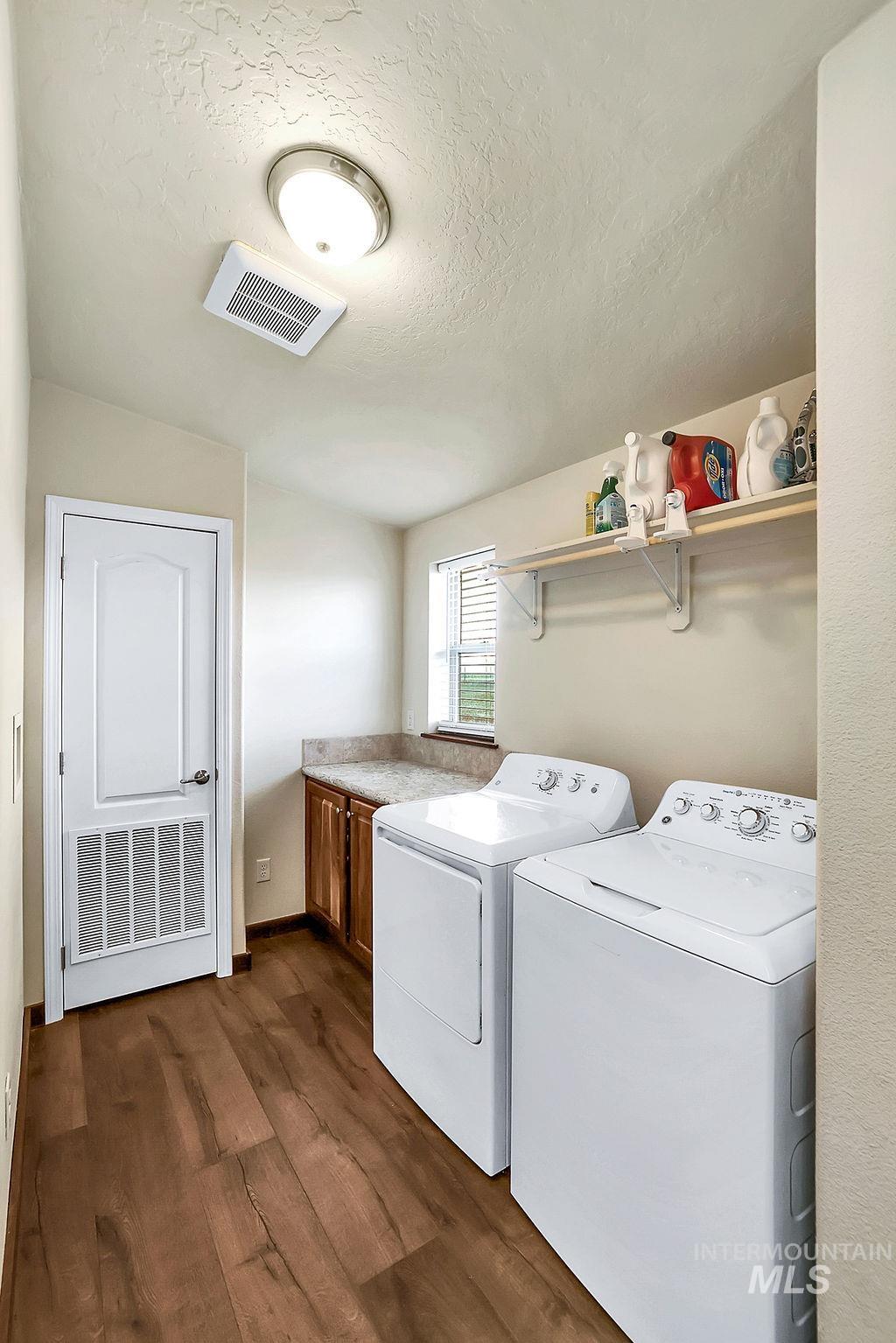 13100 Farm To Market Road, Donnelly, Idaho 83615, 3 Bedrooms, 2 Bathrooms, Residential For Sale, Price $1,279,000, 98970324