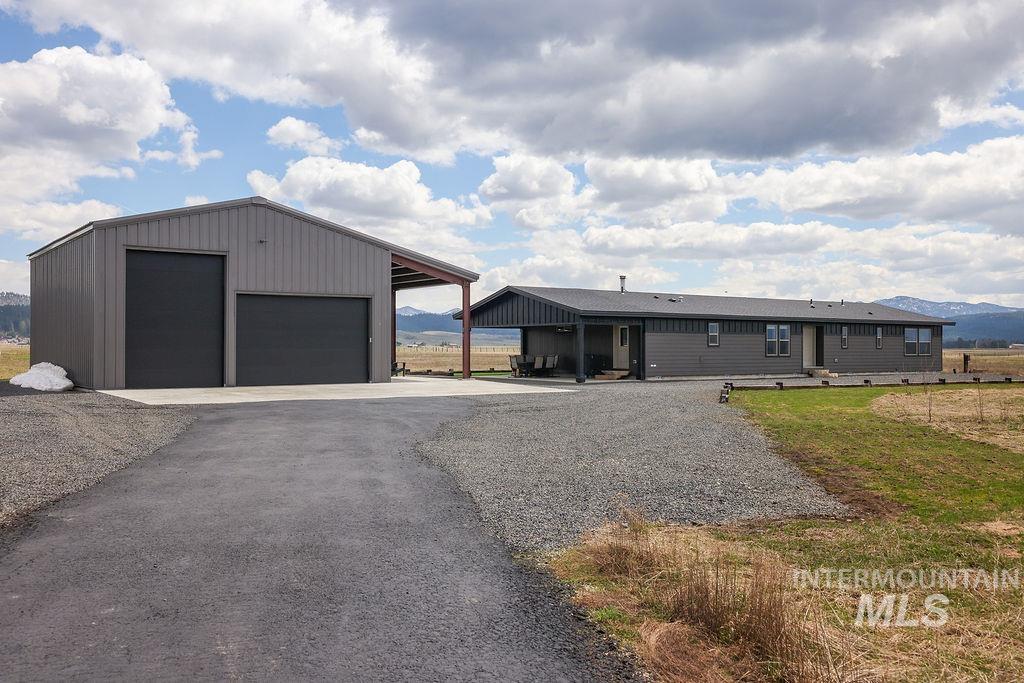 13100 Farm To Market Road, Donnelly, Idaho 83615, 3 Bedrooms, 2 Bathrooms, Residential For Sale, Price $1,279,000, 98970324