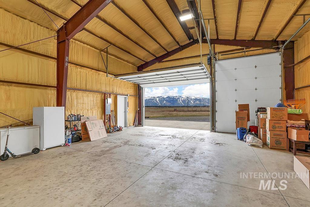 13100 Farm To Market Road, Donnelly, Idaho 83615, 3 Bedrooms, 2 Bathrooms, Residential For Sale, Price $1,279,000, 98970324