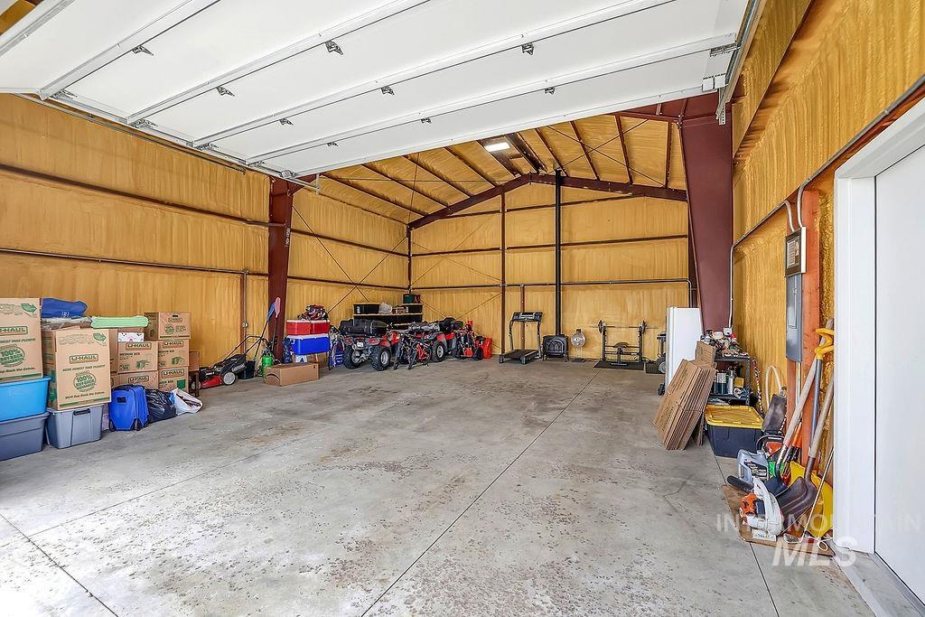 13100 Farm To Market Road, Donnelly, Idaho 83615, 3 Bedrooms, 2 Bathrooms, Residential For Sale, Price $1,279,000, 98970324