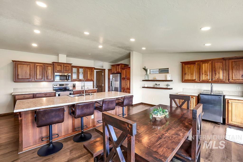 13100 Farm To Market Road, Donnelly, Idaho 83615, 3 Bedrooms, 2 Bathrooms, Residential For Sale, Price $1,279,000, 98970324