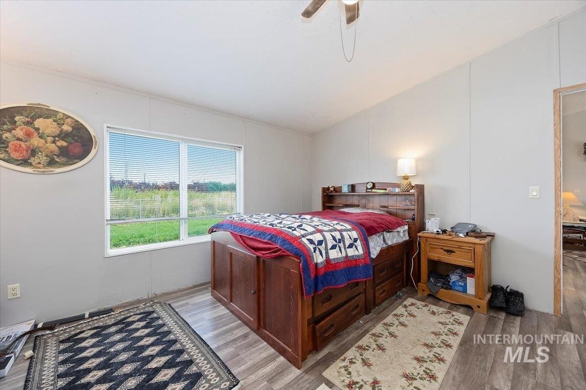 798 W 100 S, Paul, Idaho 83347, 3 Bedrooms, 2 Bathrooms, Residential For Sale, Price $300,000, 98970328