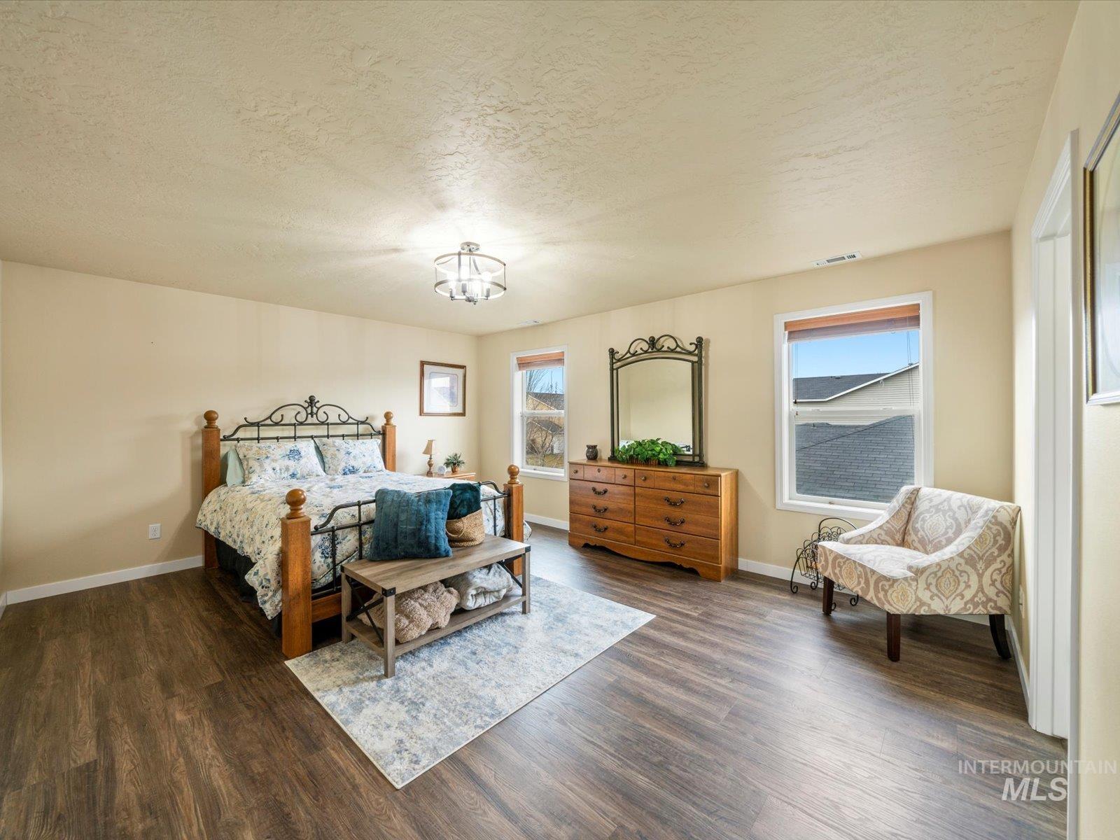 208 E Kaibab Trail St., Meridian, Idaho 83646, 3 Bedrooms, 2.5 Bathrooms, Residential For Sale, Price $529,900, 98970329