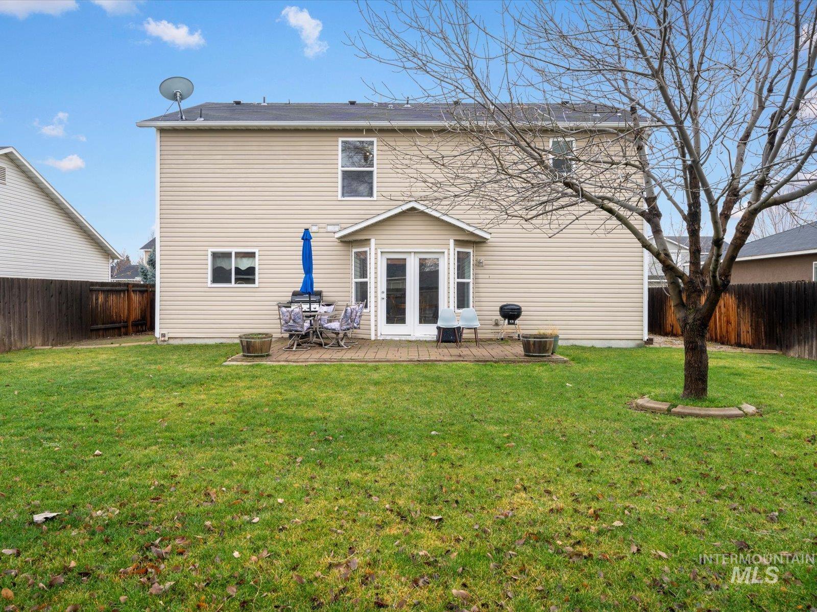 208 E Kaibab Trail St., Meridian, Idaho 83646, 3 Bedrooms, 2.5 Bathrooms, Residential For Sale, Price $529,900, 98970329