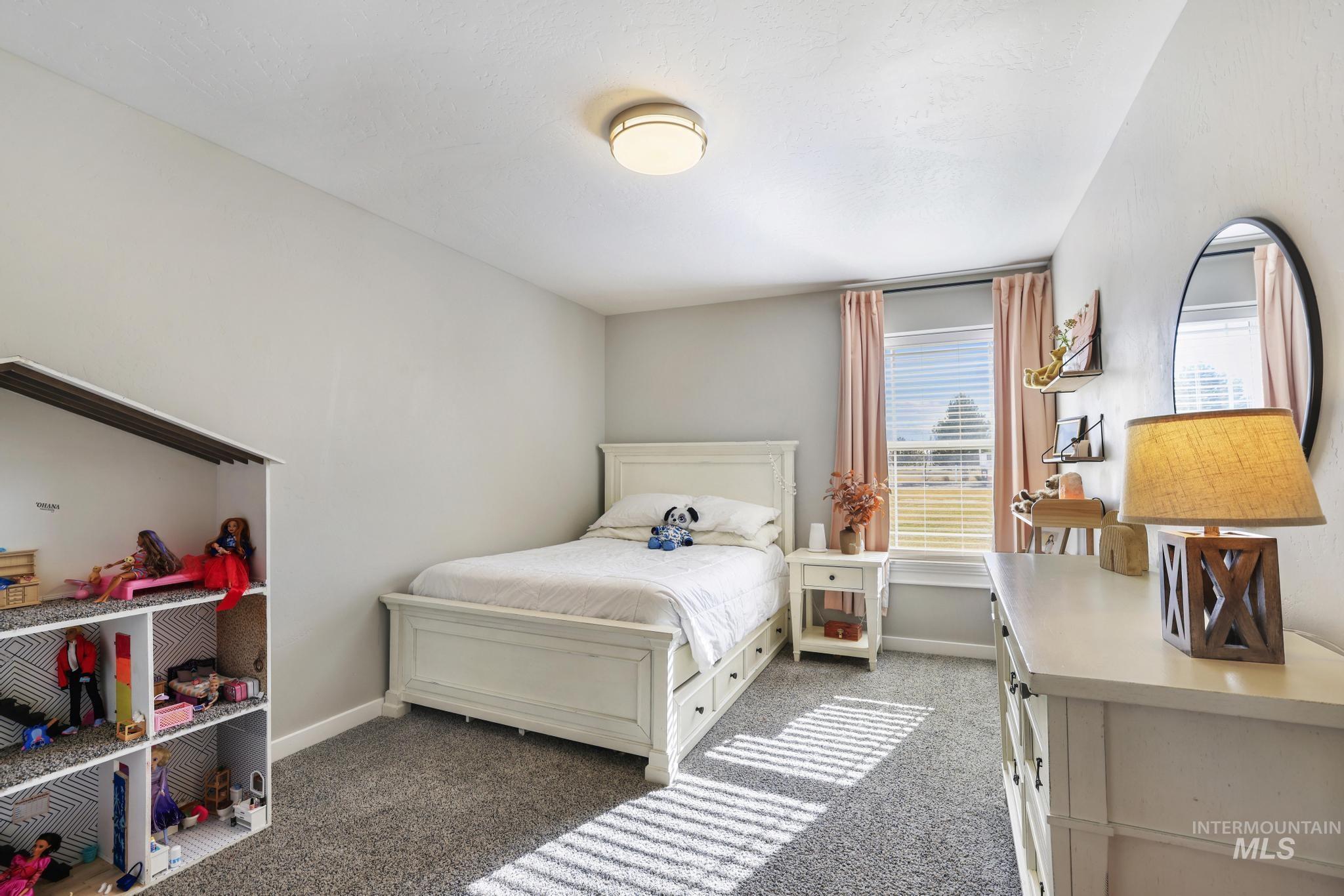 4060 Mountain Vista Ln, Filer, Idaho 83328-5555, 4 Bedrooms, 2 Bathrooms, Residential For Sale, Price $650,000,MLS 98970331