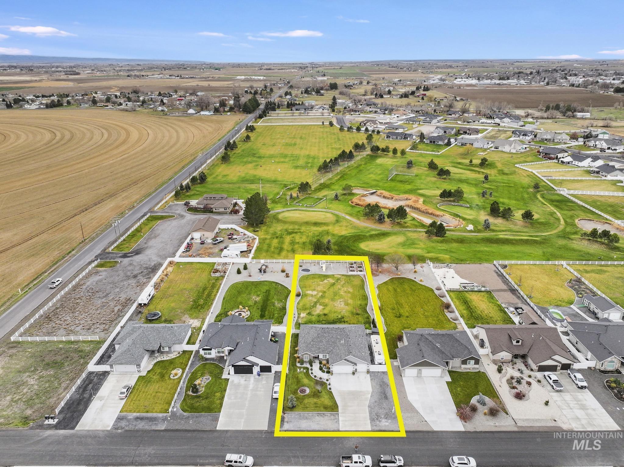 4060 Mountain Vista Ln, Filer, Idaho 83328-5555, 4 Bedrooms, 2 Bathrooms, Residential For Sale, Price $650,000,MLS 98970331