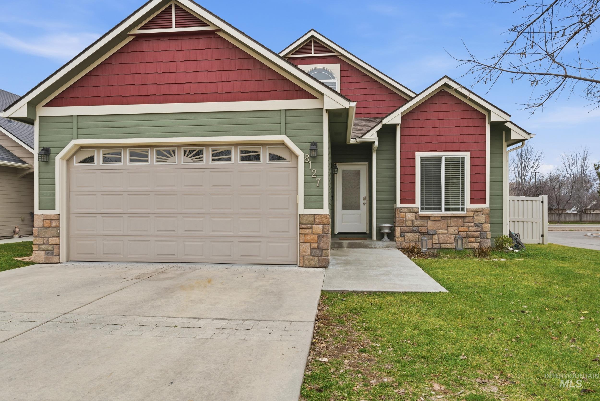 8127 N Sundial Way, Boise, Idaho 83714, 3 Bedrooms, 2 Bathrooms, Residential For Sale, Price $479,000, 98970335