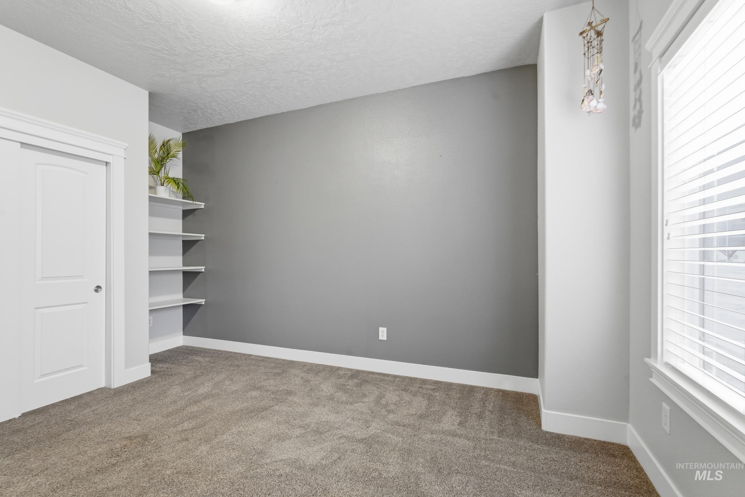 8127 N Sundial Way, Boise, Idaho 83714, 3 Bedrooms, 2 Bathrooms, Residential For Sale, Price $479,000, 98970335