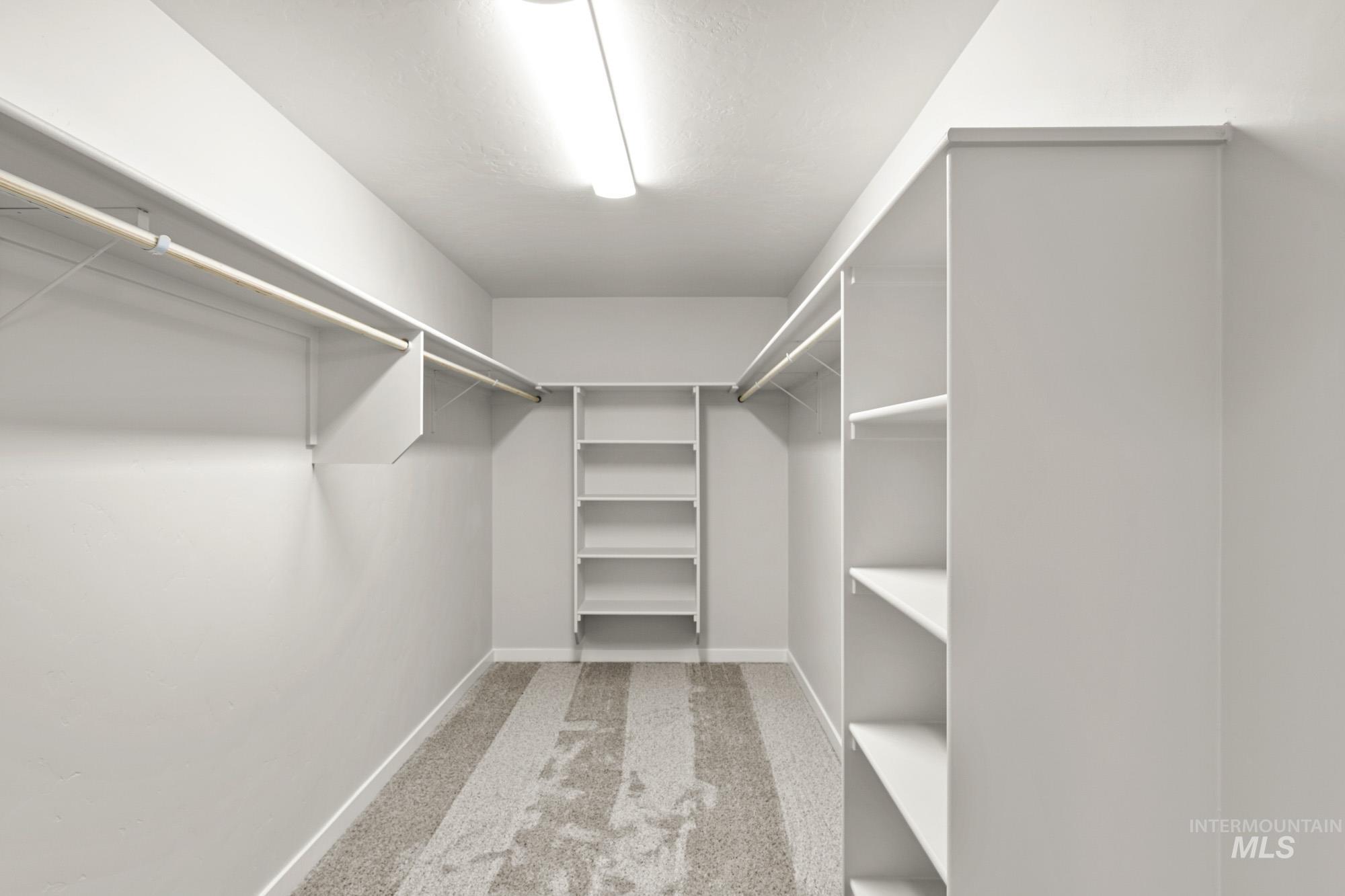 1533 Long Pond St, Middleton, Idaho 83644, 5 Bedrooms, 2.5 Bathrooms, Residential For Sale, Price $519,990,MLS 98970337