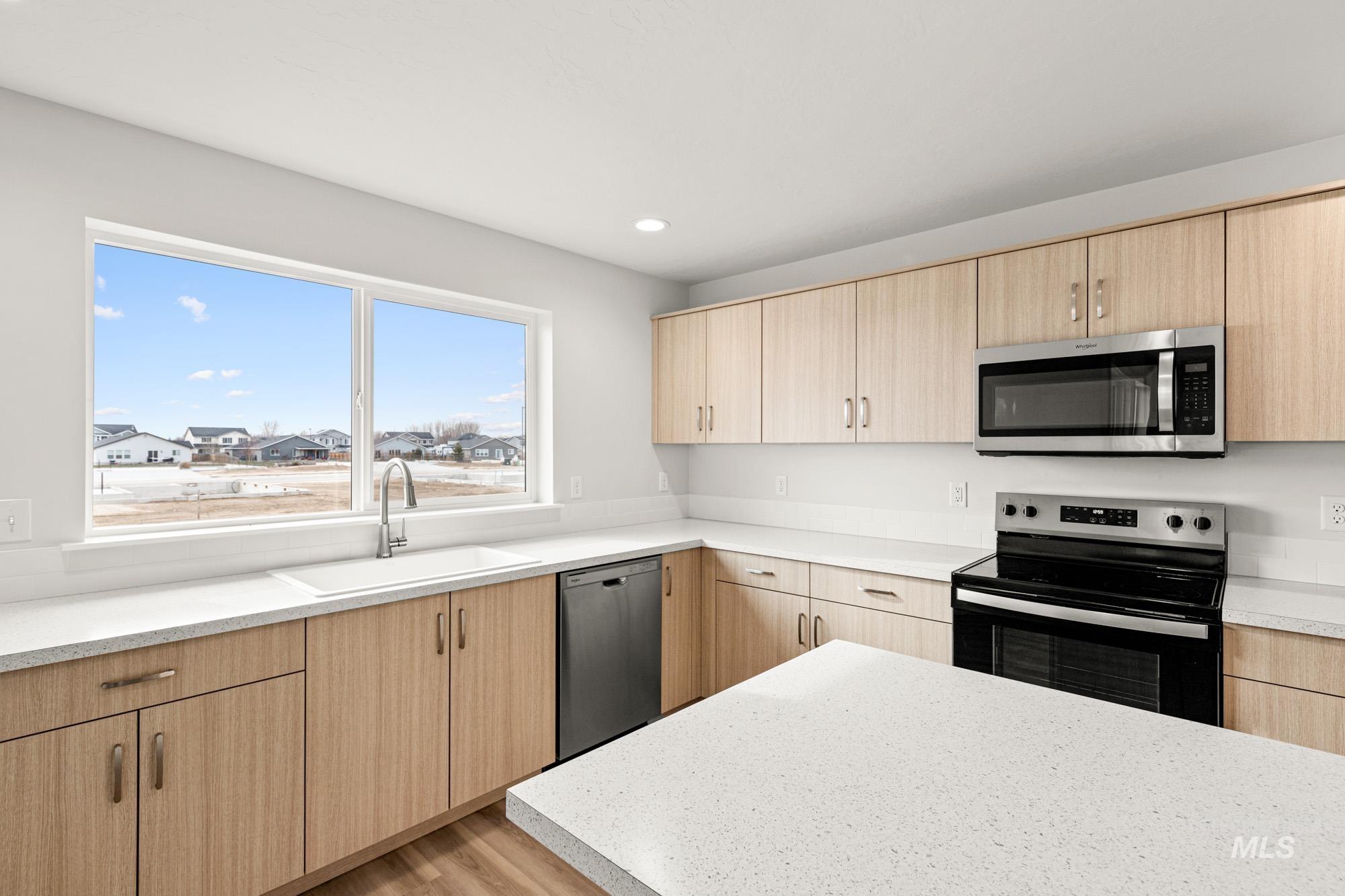 1533 Long Pond St, Middleton, Idaho 83644, 5 Bedrooms, 2.5 Bathrooms, Residential For Sale, Price $519,990,MLS 98970337