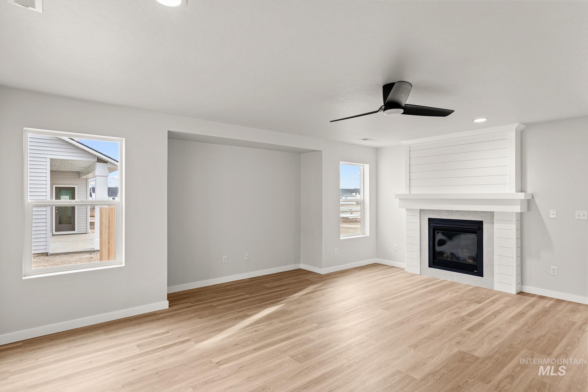 1533 Long Pond St, Middleton, Idaho 83644, 5 Bedrooms, 2.5 Bathrooms, Residential For Sale, Price $519,990,MLS 98970337