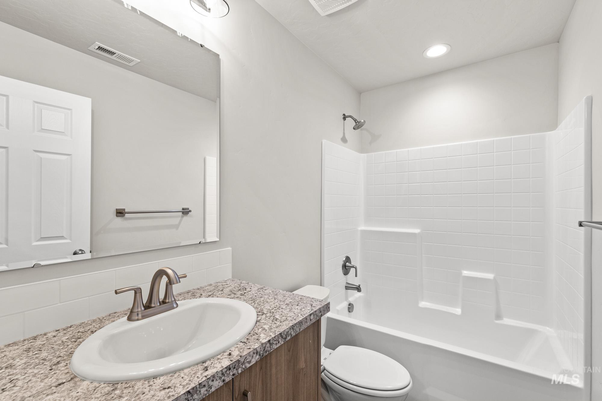 1515 Long Pond St, Middleton, Idaho 83644, 5 Bedrooms, 3 Bathrooms, Residential For Sale, Price $509,990,MLS 98970338