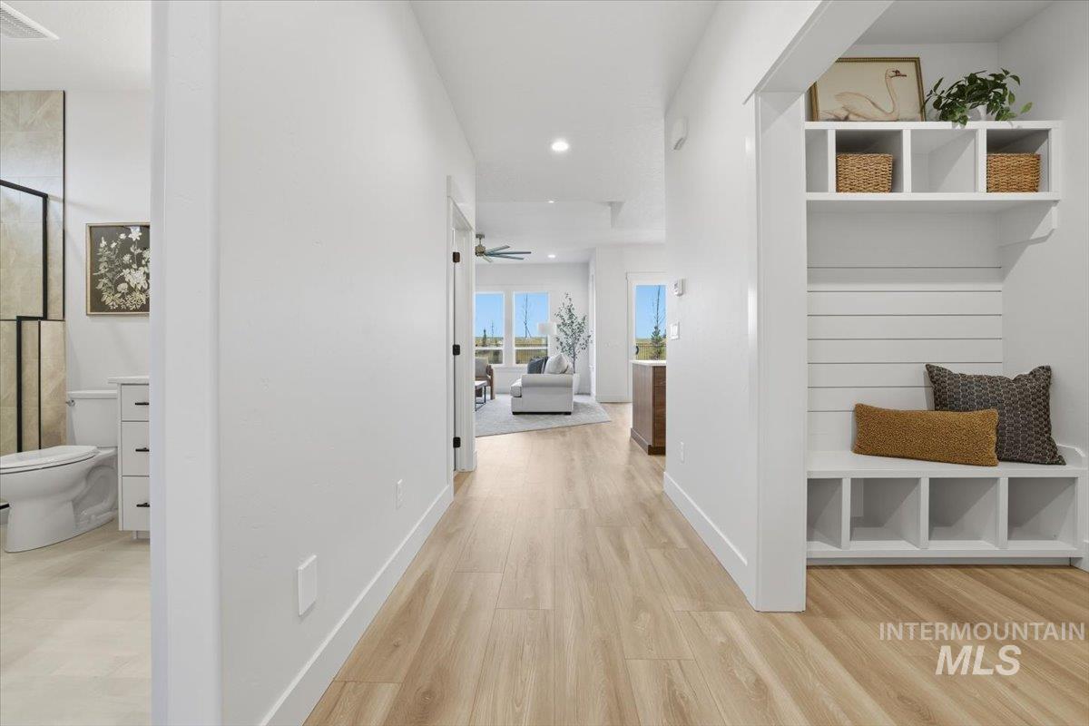 7838 W Flathead Lake St, Eagle, Idaho 83616, 3 Bedrooms, 3 Bathrooms, Residential For Sale, Price $899,500, 98970341